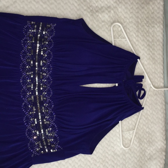 Formal Dress - Picture 3 of 6